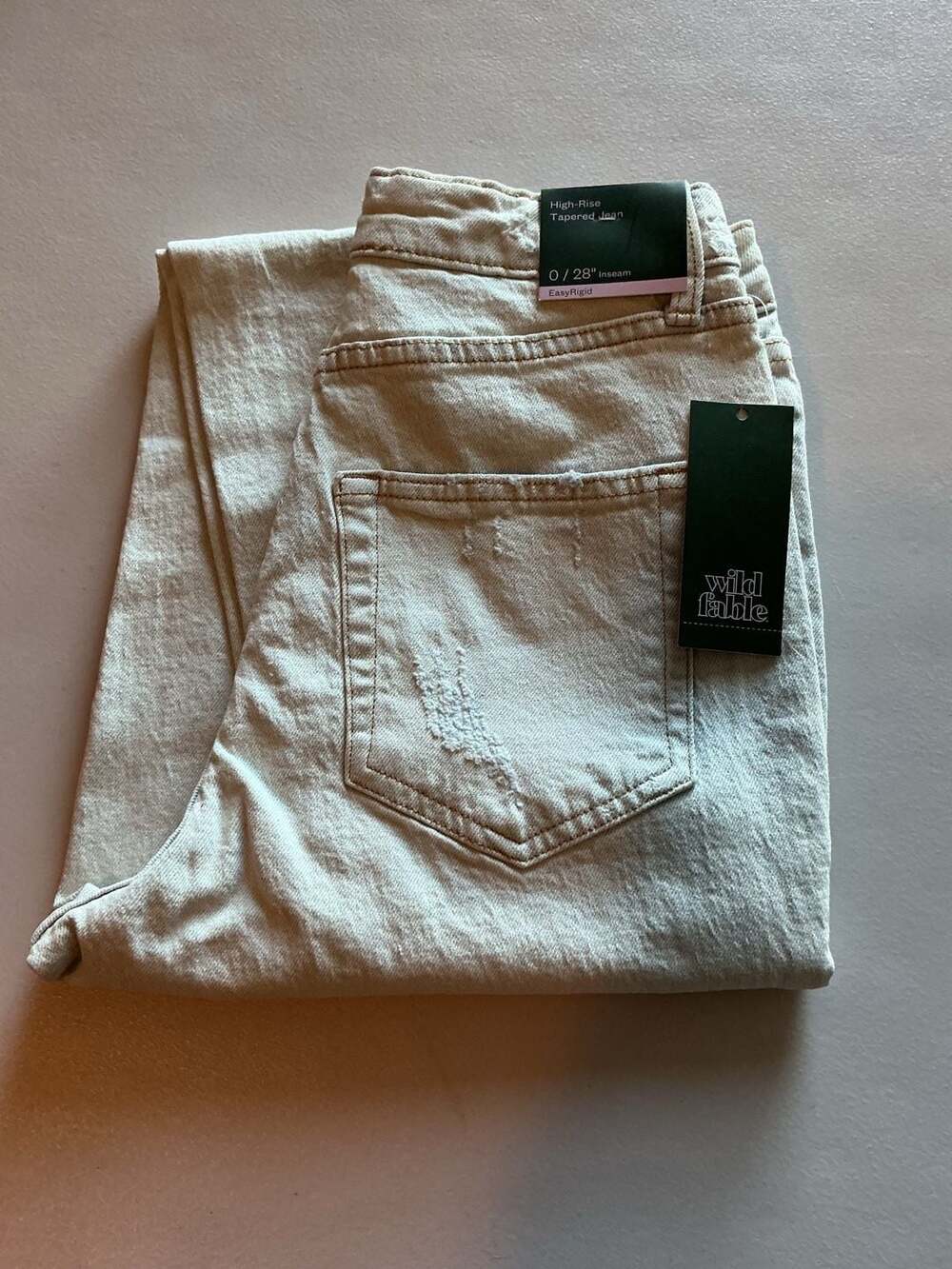 Wild Fable Women's High-Rise Tapered EasyRigid Jeans Size 0 / 28 Inseam Ultra Li